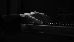 Backdrop to the movie "Ryuichi Sakamoto | Opus" #198044